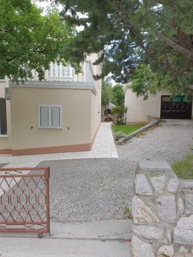 Apartman Dora Smrika Exterior photo